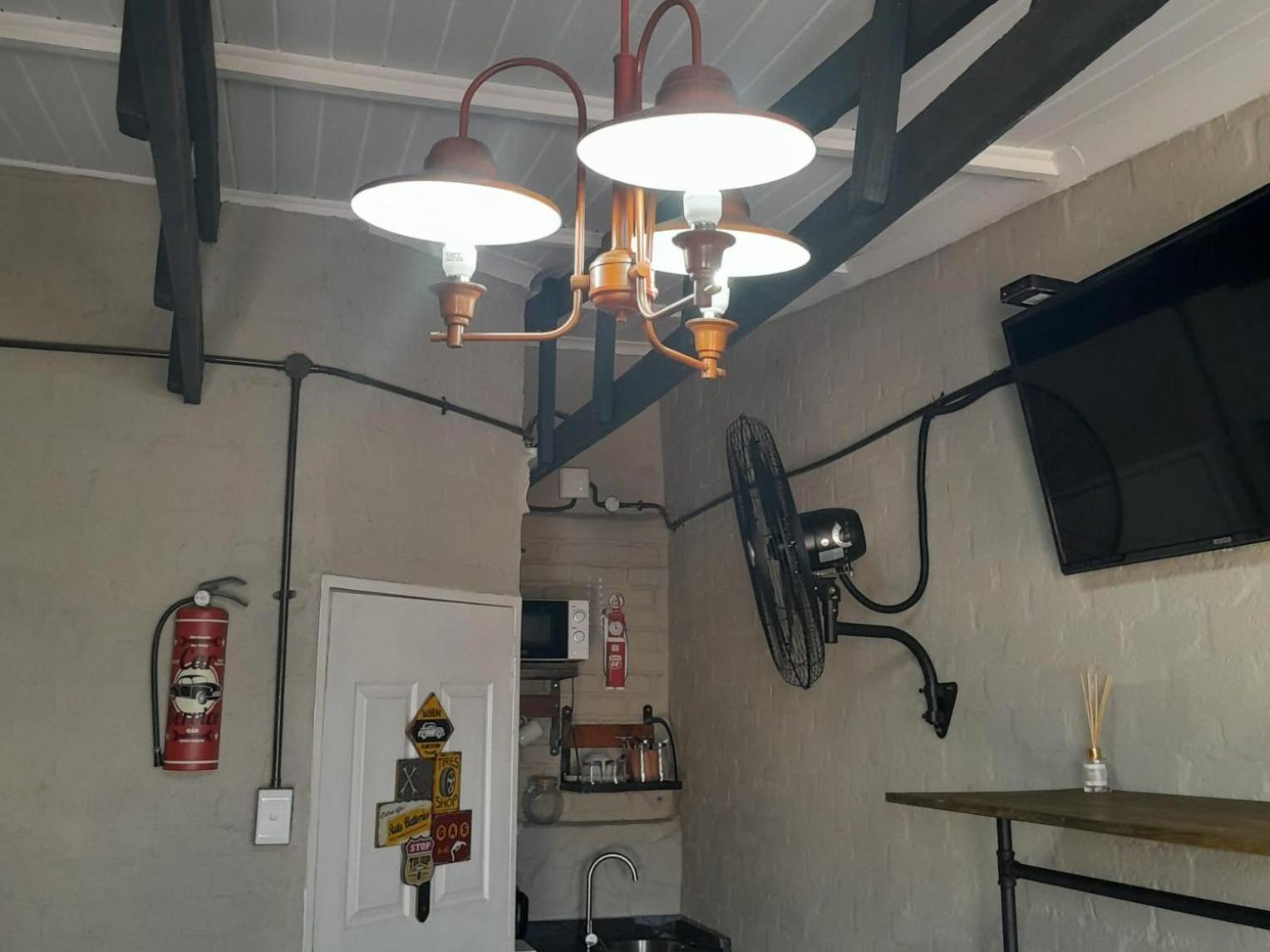 At Ease Road Lodge Zeerust Room photo